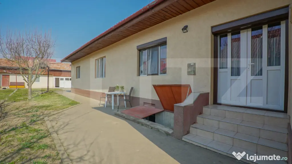 Casa cu 2 apartamente, 2 corpuri si teren – Rasnov - Rasnov (Brasov)