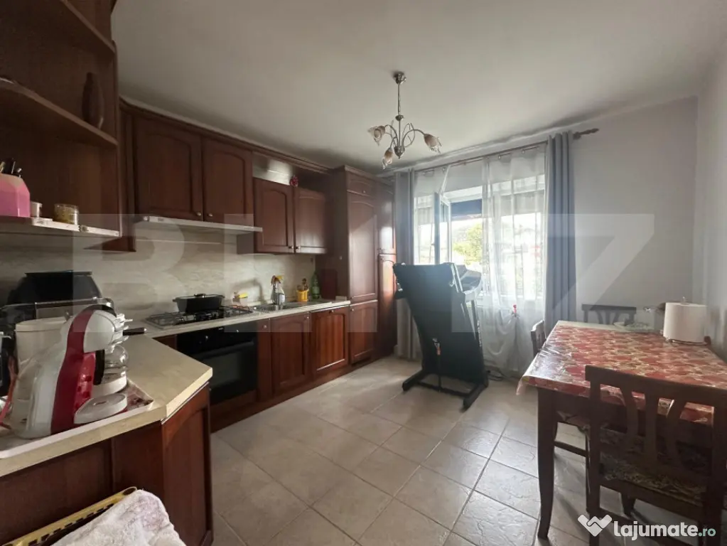 Casa cu 2 apartamente, 2 corpuri si teren – Rasnov - Rasnov (Brasov)