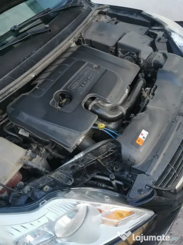 Ford focus facelift 2011