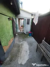 De inchiriat casa cu 2 camere, strada Romana, 320 euro 