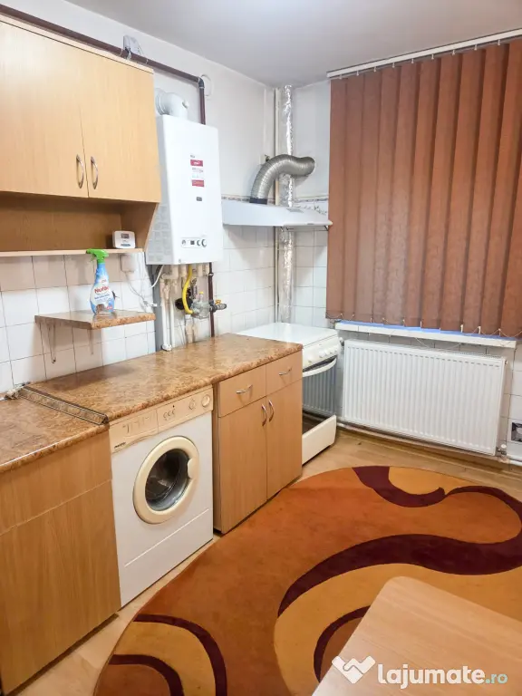 Proprietar închiriez | apartament 2 camere decomandat | Mcdonald’s – centrala si ac