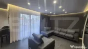 Apartament cu 2 camere de vanzare, 56.80 mp, zona Semicentra