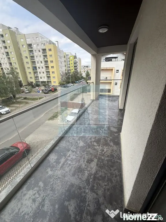 Apartament 2 camere mobilat/utilat, parcare privata-zona ... - Brasov (Brasov)