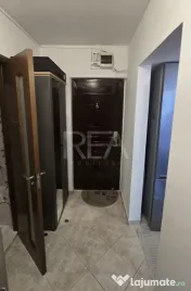 2 camere, 1/4, izolat termic, boxa 49 mp-Drumul Taberei 