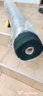 Vând plasă de umbrire densitate maxima de 98%, 150 cm pe 100 ml. Sigilată.