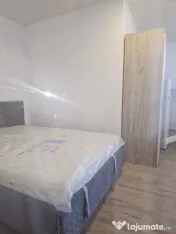 De inchiriat garsoniera etaj 5, Gara, bloc nou, 1000 lei 