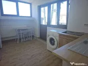 De inchiriat garsoniera etaj 5, Gara, bloc nou, 1000 lei 