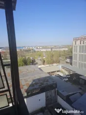 De inchiriat garsoniera etaj 5, Gara, bloc nou, 1000 lei 
