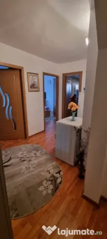 Apartament 3 camere Piata Mare