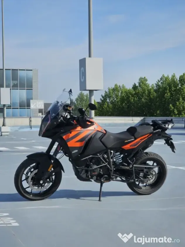 KTM 1290 SuperAdventure S 2020