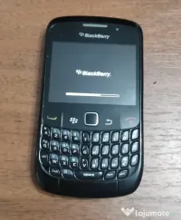 BlackBerry 8520 blocat pornire 
