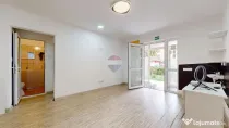 Spațiu comercial de închiriat (44 mp) în Brașov, Cart...