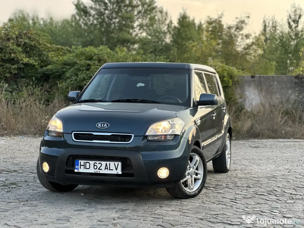 Kia Soul*af.2013*clima*1.6 diesel*unic proprietar Ro*fiscal pe loc !