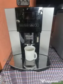 Espressor de cafea automat Delonghi Perfecta Capuccino
