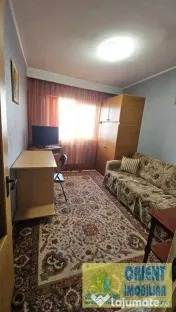Far, de inchiriat 3 camere, etaj 1, mobilat, gaze