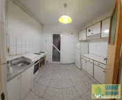 Far, de inchiriat 3 camere, etaj 1, mobilat, gaze