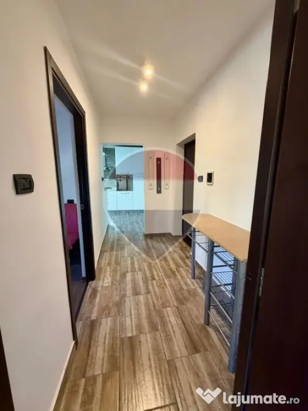 Apartament cu 2 camere de vânzare în zona Gara - Focsani (Vrancea)