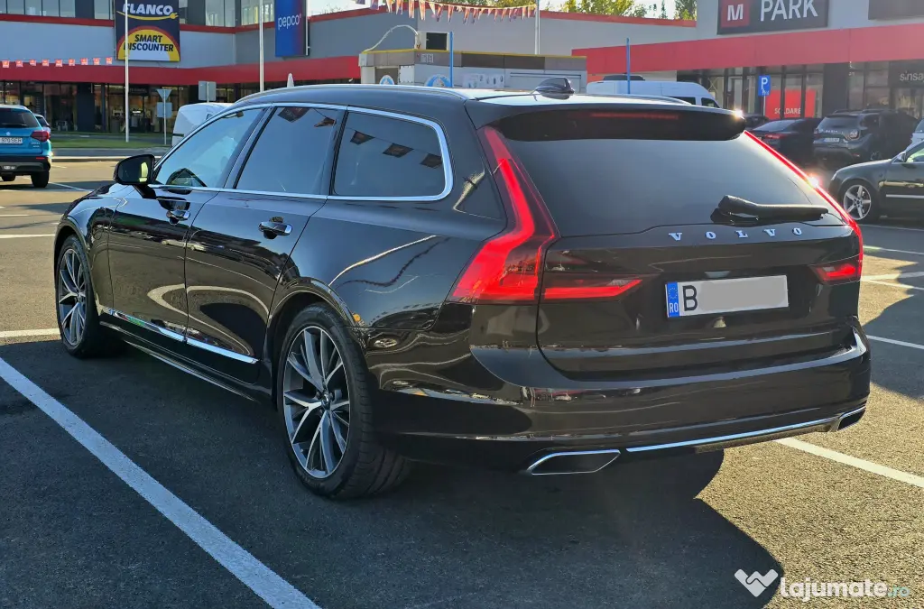 Volvo V90 T8 AWD Hibrid - Plug in - Harman Kardon - Camere 360