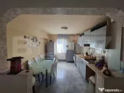 Apartament de vanzare ,2 camere,59.85mp,zona micro 16. 