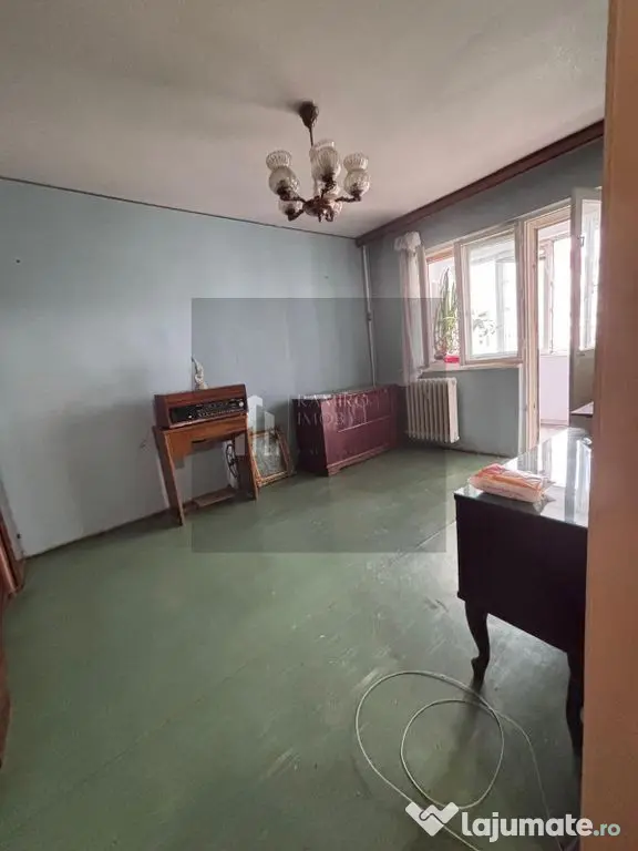 Ap. 2 camere decomandat 51mp Bd. Al. Obregia /P-ta Cultur... - Bucuresti (Bucuresti-Ilfov)