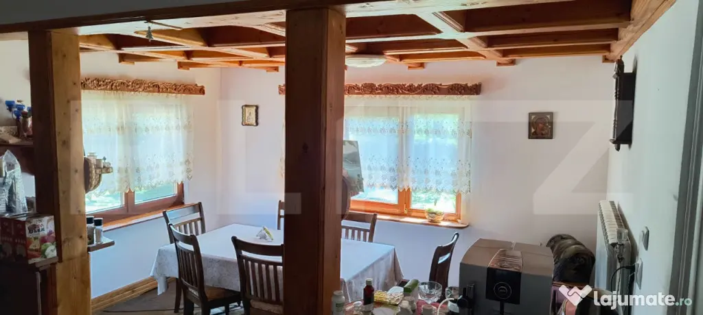 Casă P+1, 242,59 mp utili și teren de 1.756 mp, Câmpulung - Campulung Moldovenesc (Suceava)