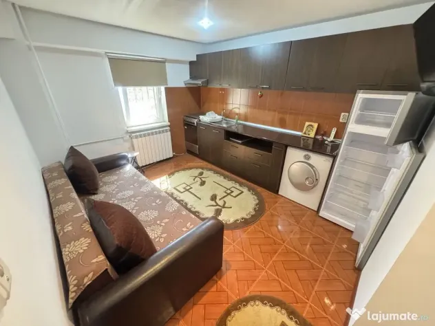 Apartament cu o cameră 40mp parter cu balcon zona Bratia... - Constanta (Constanta)