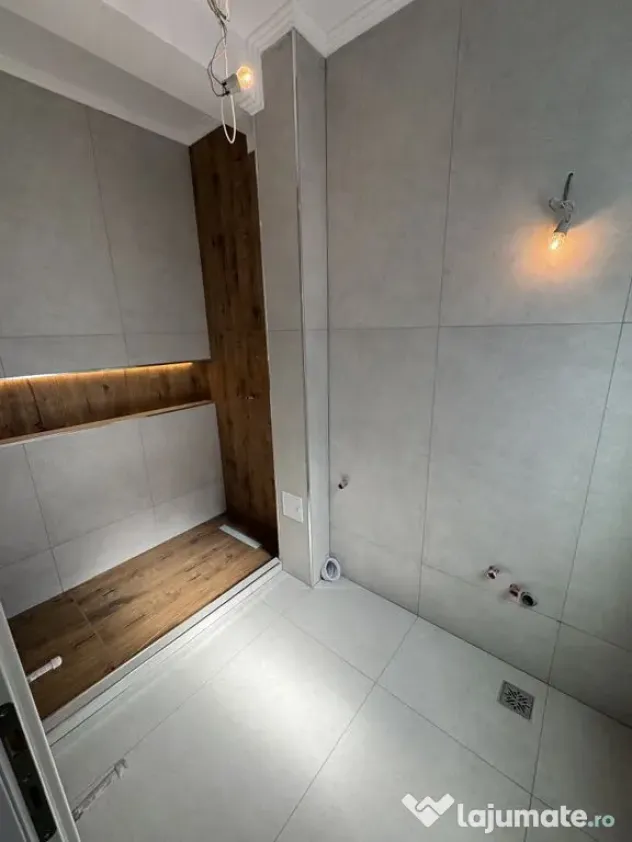 Oportunitate! Apartament 3 camere decomandat - Kamsas - c... - Constanta (Constanta)