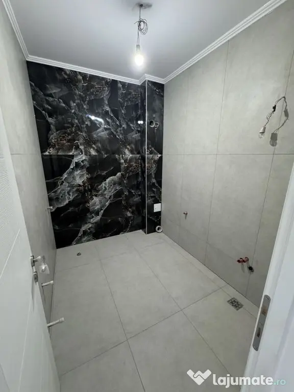 Oportunitate! Apartament 3 camere decomandat - Kamsas - c... - Constanta (Constanta)
