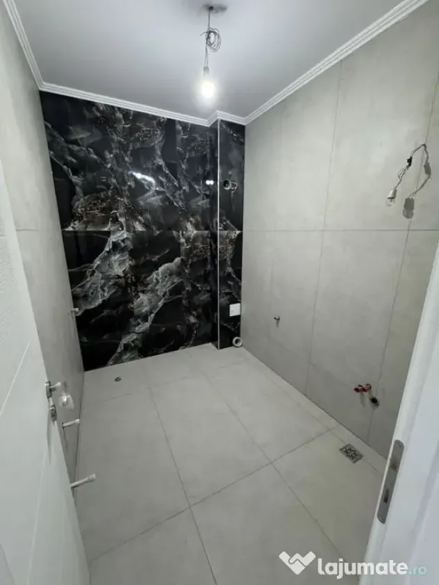 Oportunitate! Apartament 3 camere decomandat - Kamsas - c... - Constanta (Constanta)