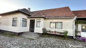Casa în stare foarte bună situată în Beriu cu suprafața
