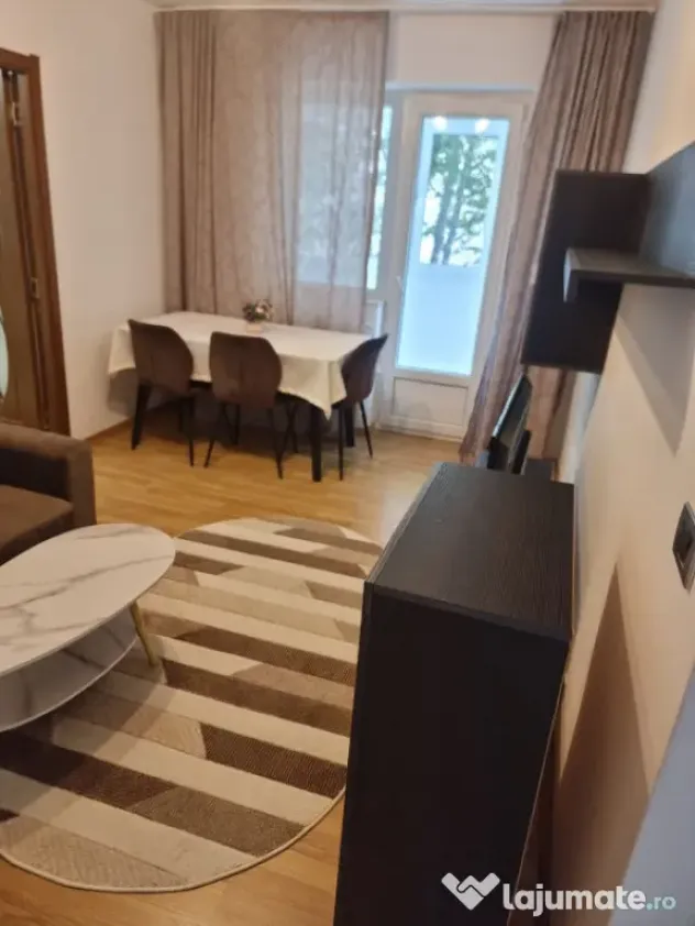 Apartament 2 camere de inchiriat,etaj 2,zona Hurmuzachi Rada - Radauti (Suceava)