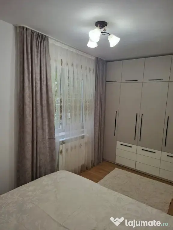 Apartament 2 camere de inchiriat,etaj 2,zona Hurmuzachi Rada - Radauti (Suceava)