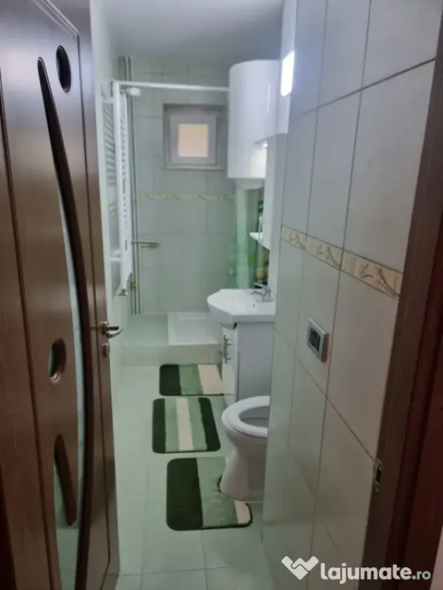 Apartament 2 camere de inchiriat,etaj 2,zona Hurmuzachi Rada - Radauti (Suceava)
