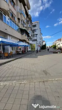 Spatiu comercial amenajat pentru birouri de 160mp