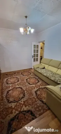 Garsoniera de inchiriat in Romancierilor