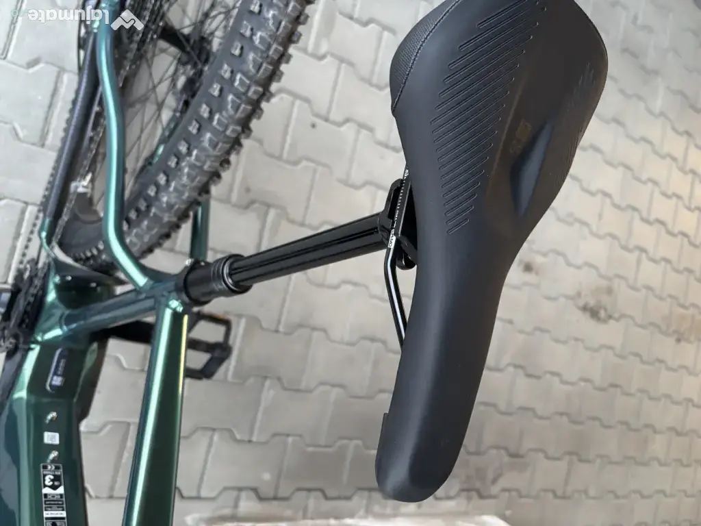 Bicicleta MTB electrica Rickrider e-EXPL 700