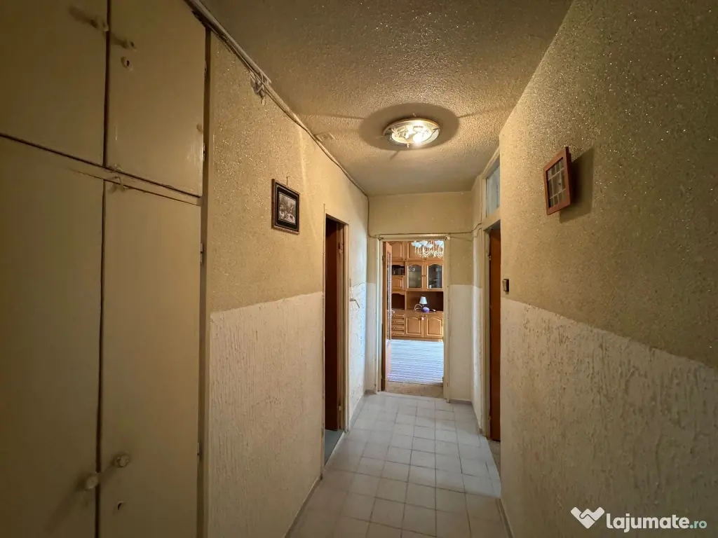 Vând apartament 2 camere