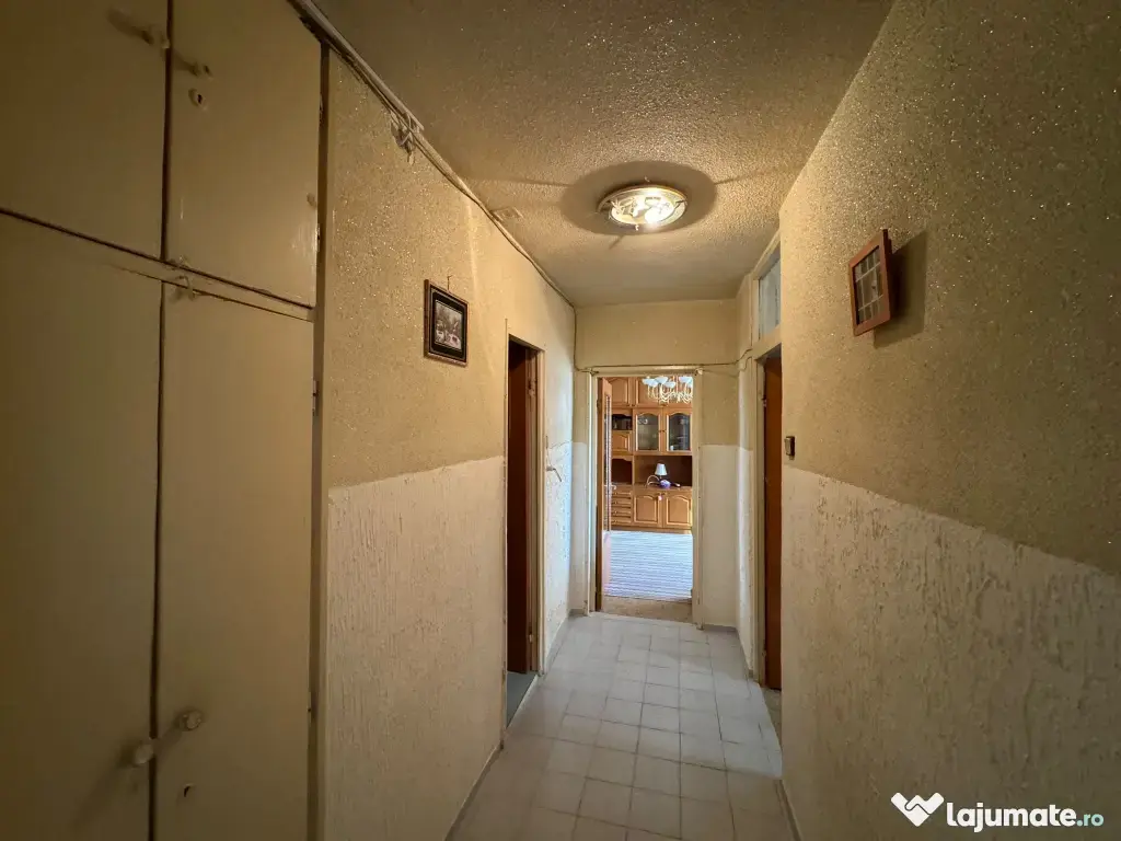 Vând apartament 2 camere
