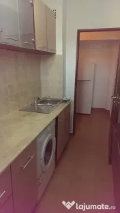 Dristor metrou etaj 9 decomandat 