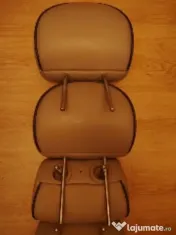 Tetiere auto