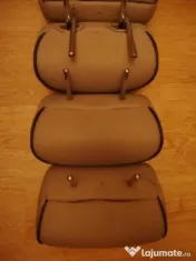 Tetiere auto