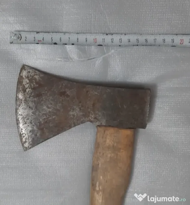 Toporisca mica de mana 18 cm. lama 40 cm. coada