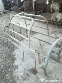 vând boxă fătare