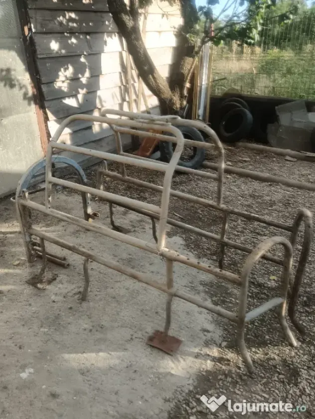 vând boxă fătare