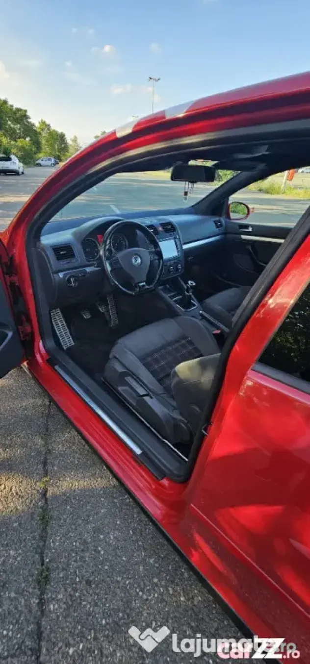 Volkswagen Golf 5 GTI 2.0 TFSI 200CAI - Ploiesti (Prahova)
