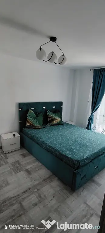 Apartament 3 camere de inchiriat