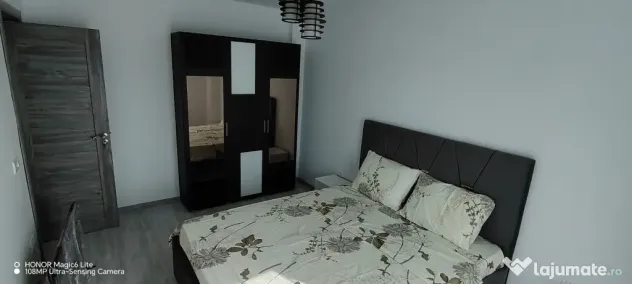 Apartament 3 camere de inchiriat
