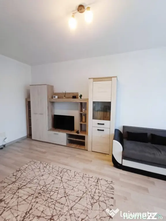 Garsoniera de vanzare, 28 mp, zona 1 Mai - Craiova (Dolj)