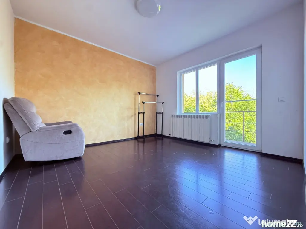 Inchiriere Apartament 4 camere, bloc 2008, parcare, Hotel Ro - Zalau (Salaj)