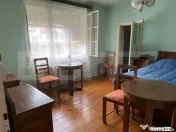 Casă cu trei camere în Reghin | Curte proprie! 